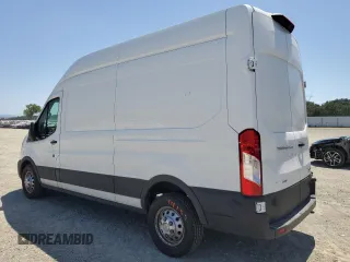 2024 Ford Transit Cargo z VIN 1FTBR2X8XRKA11725, wystawiony jako Copart lot #57682345 z przebiegiem 53 975 mil mil oraz Czysty tytuł • Clean title. Historia ofert i sprzedaży dostępna na DreamBid. Obrazek 2.