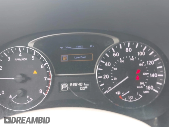2013 Nissan Pathfinder SL with VIN 5N1AR2MM8DC627080, listed as a IAAI auction lot 42393981 with 236,401 mi miles and . Bid and sale history available at DreamBid. Image 7.