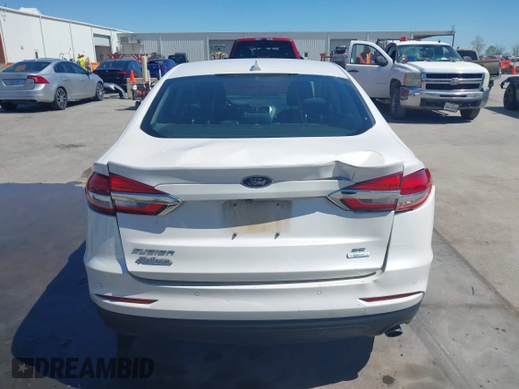 2019 Ford Fusion SE with VIN 3FA6P0HD0KR215531, listed as a IAAI auction lot 41867778 with 101,893 mi miles. Bid and sale history available at carsss.com. Image 16.