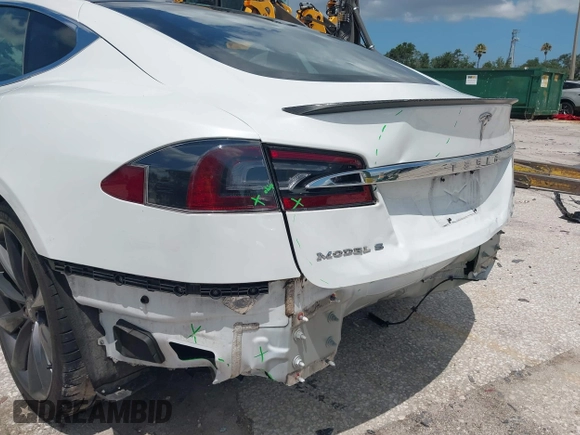 2017 Tesla Model S 100D with VIN 5YJSA1E45HF189006, listed as a IAAI auction lot 42540693 with 64,827 mi miles and . Bid and sale history available at DreamBid. Image 18.