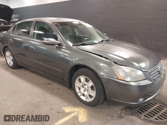 2006 Nissan Altima 2.5 S with VIN 1N4AL11D06N319256, listed as a IAAI auction lot 42007570 with 155,101 mi miles. Bid and sale history available at carsss.com. Image 6.