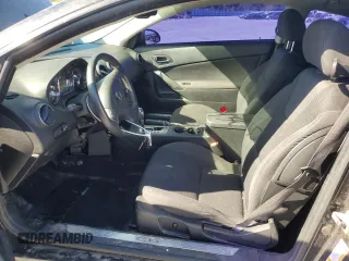 2009 Pontiac G6 GT 1SA z VIN 1G2ZH17N094206808, wystawiony jako Copart lot #49347605 z przebiegiem 110 591 mil mil oraz Szkoda całkowita • Salvage title. Historia ofert i sprzedaży dostępna na DreamBid. Obrazek 7.