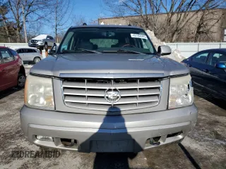 2005 Cadillac Escalade ESV z VIN 3GYFK66N35G271111, wystawiony jako Copart lot #43192695 z przebiegiem 186 144 mil mil oraz Tytuł czysty. Historia ofert i sprzedaży dostępna na DreamBid. Obrazek 5.