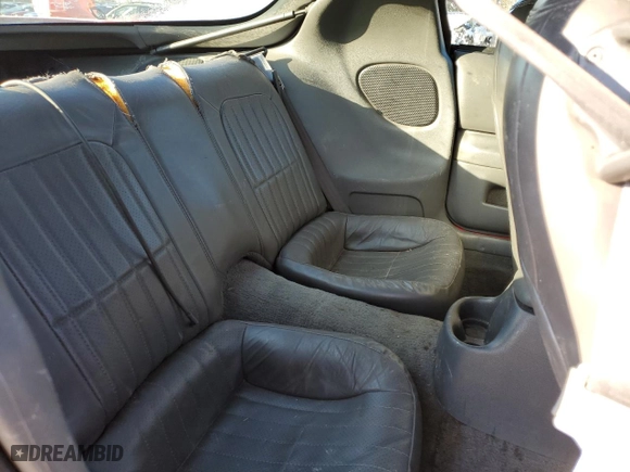 1992 Chevrolet Camaro RS with VIN 1G1FP23E6NL167454, listed as a Copart auction lot 87541425 with 155,851 mi miles and Salvage Title. Bid and sale history available at carsss.com. Image 10.