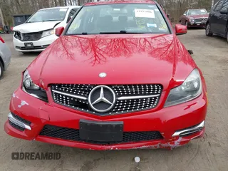 2013 Mercedes-Benz C 300 Sport with VIN WDDGF8AB3DR293279, listed as a IAAI auction lot 41937006 with 108,781 mi miles and . Bid and sale history available at carsss.com. Image 12.
