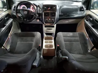 2014 Dodge Grand Caravan SE with VIN 2C4RDGBG2ER410875, listed as a Copart auction lot 44919925 with 171,711 mi miles and Salvage Title. Bid and sale history available at DreamBid. Image 8.