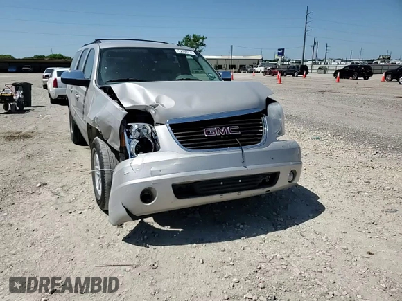 2008 GMC Yukon XL SLT 4SA z VIN 1GKFC16068J243658, wystawiony jako Copart lot #52798235 z przebiegiem 123 202 mil mil oraz Szkoda całkowita • Salvage title. Historia ofert i sprzedaży dostępna na DreamBid. Obrazek 11.