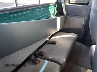 1995 Dodge Dakota z VIN 1B7GL23X3SS136589, wystawiony jako Copart lot #86889194 z przebiegiem 126 001 mil mil oraz Szkoda całkowita • Salvage title. Historia ofert i sprzedaży dostępna na DreamBid. Obrazek 10.