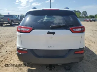 2018 Jeep Cherokee Latitude with VIN 1C4PJLCBXJD595248, listed as a Copart auction lot 54153555 with 152,258 mi miles and Salvage title. Bid and sale history available at DreamBid. Image 6.