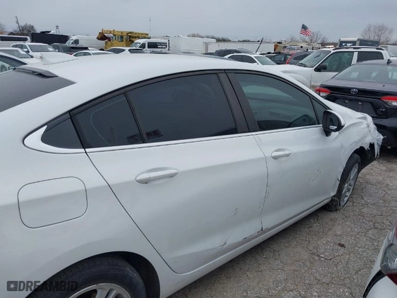 2017 Chevrolet Cruze LT with VIN 1G1BE5SM9H7229859, listed as a IAAI auction lot 41620008 with 123,741 mi miles. Bid and sale history available at carsss.com. Image 13.