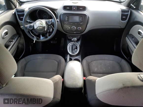 2019 Kia Soul z VIN KNDJN2A22K7637757, wystawiony jako Copart lot #52744765 z przebiegiem Nie podano mil oraz Czysty tytuł • Clean title. Historia ofert i sprzedaży dostępna na DreamBid. Obrazek 8.