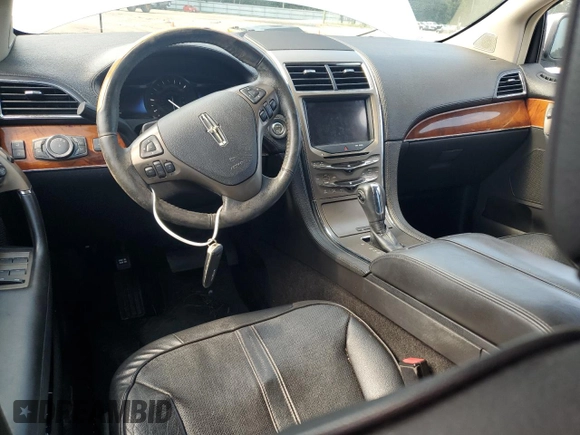 2011 Lincoln MKX with VIN 2LMDJ6JK0BBJ05933, listed as a Copart auction lot 88883465 with 236,069 mi miles and Salvage Title. Bid and sale history available at carsss.com. Image 8.