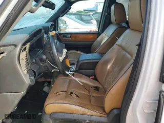 2012 Lincoln Navigator with VIN 5LMJJ2H57CEL07484, listed as a Copart auction lot 71379224 with 186,884 mi miles and Clean Title. Bid and sale history available at carsss.com. Image 7.