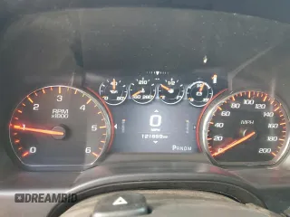 2015 GMC Sierra 1500 Denali with VIN 3GTU2WEC0FG359810, listed as a Copart auction lot 49784405 with 121,859 mi miles and Salvage Title. Bid and sale history available at carsss.com. Image 9.