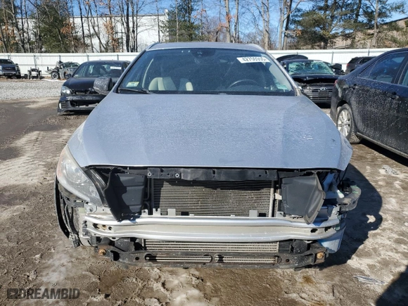 2016 Volvo V60 Cross Country T5 with VIN YV4612HK1G1008148, listed as a Copart auction lot 42750955 with 104,415 mi miles and Salvage Title. Bid and sale history available at carsss.com. Image 5.