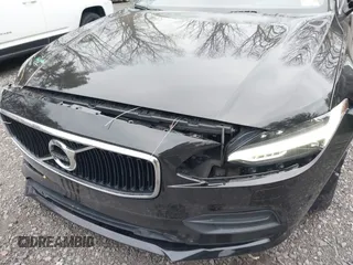 2017 Volvo S90 Momentum with VIN YV1102AK3H1006469, listed as a IAAI auction lot 41795564 with 121,001 mi miles. Bid and sale history available at carsss.com. Image 6.