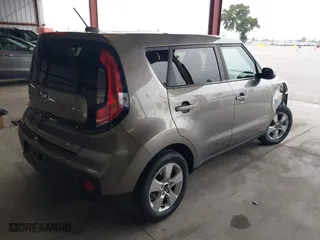 2019 Kia Soul with VIN KNDJN2A2XK7022048, listed as a IAAI auction lot 42065621 with 124,293 mi miles. Bid and sale history available at carsss.com. Image 4.