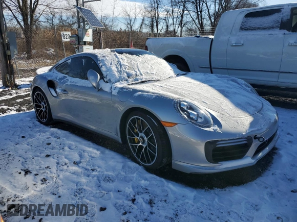 2017 Porsche 911 Turbo S z VIN WP0AD2A9XHS166494, wystawiony jako Copart lot #86107354 z przebiegiem Nie podano mil oraz Nie do naprawy • Non repairable. Historia ofert i sprzedaży dostępna na DreamBid. Obrazek 4.