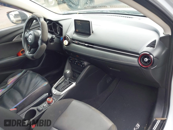 2017 Mazda CX-3 Sport with VIN JM1DKDB73H0148359, listed as a IAAI auction lot 41233120 with 76,416 mi miles. Bid and sale history available at carsss.com. Image 5.