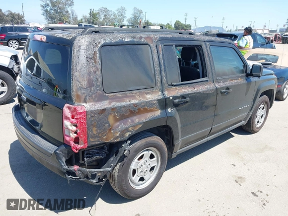 2017 Jeep Patriot Sport with VIN 1C4NJPBA3HD122731, listed as a IAAI auction lot 42407423 with 81,978 mi miles and . Bid and sale history available at DreamBid. Image 6.