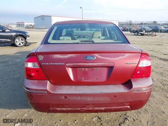 2005 Ford Five Hundred Limited with VIN 1FAFP25195G192168, listed as a IAAI auction lot 41476332 with 136,812 mi miles. Bid and sale history available at carsss.com. Image 17.