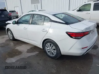 2022 Nissan Sentra S with VIN 3N1AB8BV0NY252854, listed as a IAAI auction lot 41324222 with 57,272 mi miles. Bid and sale history available at carsss.com. Image 3.