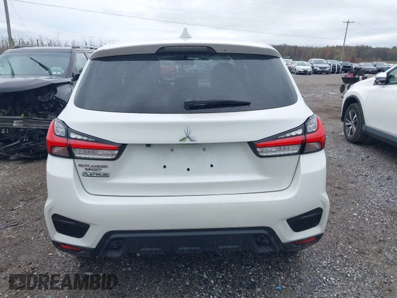 2020 Mitsubishi Outlander Sport ES 2.0 with VIN JA4AP3AU6LU012910, listed as a IAAI auction lot 41962005 with 39,322 mi miles. Bid and sale history available at carsss.com. Image 16.