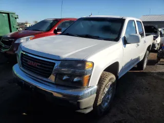 2011 GMC Canyon SLE1 with VIN 1GTH6MFE7B8121320, listed as a Copart auction lot 82718624 with 171,246 mi miles and Clean Title. Bid and sale history available at carsss.com. Image 1.