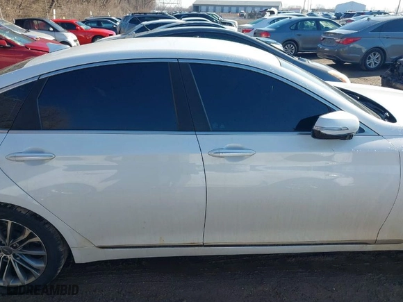 2015 Hyundai Genesis 3.8L with VIN KMHGN4JEXFU091650, listed as a IAAI auction lot 41620534 with 125,626 mi miles. Bid and sale history available at carsss.com. Image 13.