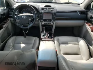 2014 Toyota Camry L with VIN 4T4BF1FK3ER398621, listed as a Copart auction lot 50946675 with 71,141 mi miles and Clean Title. Bid and sale history available at DreamBid. Image 8.