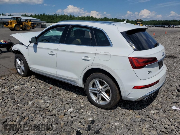 2021 Audi Q5 Premium Plus with VIN WA1E2AFY3M2137831, listed as a Copart auction lot 63879184 with 0 mi miles and Salvage Title. Bid and sale history available at carsss.com. Image 2.