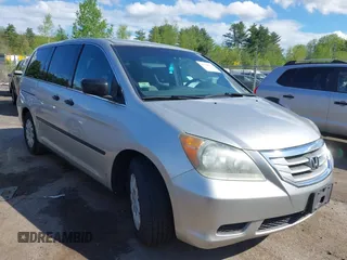 2008 Honda Odyssey LX z VIN 5FNRL38208B037052, wystawiony jako IAAI lot #42196954 z przebiegiem 239 139 mil mil oraz . Historia ofert i sprzedaży dostępna na DreamBid. Obrazek 1.