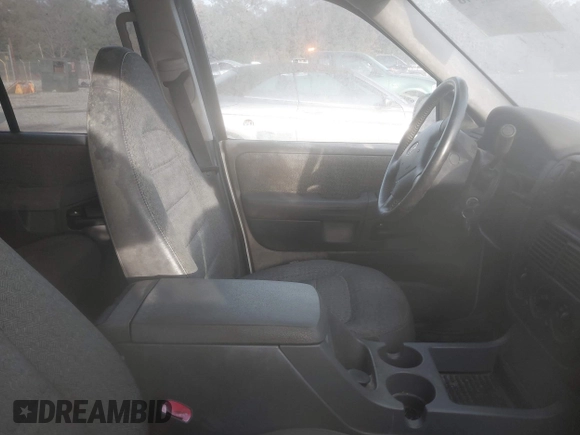 2002 Ford Explorer XLS с VIN 1FMZU62E02ZA98450, выставлен на аукционе IAAI как лот 41030448 с пробегом Не указан миль и . История ставок и продаж доступна на DreamBid. Изображение 5.