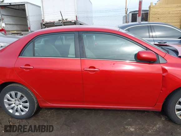2013 Toyota Corolla L with VIN 5YFBU4EE0DP215690, listed as a IAAI auction lot 41569097 with 162,820 mi miles. Bid and sale history available at carsss.com. Image 13.