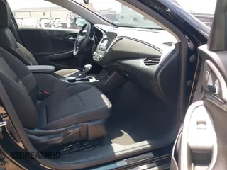 2025 Chevrolet Malibu LT with VIN 1G1ZD5STXSF127685, listed as a IAAI auction lot 42191639 with 17,967 mi miles and . Bid and sale history available at DreamBid. Image 5.