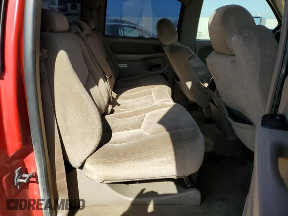 2003 GMC Sierra 2500HD SLT z VIN 1GTHK23193F136478, wystawiony jako Copart lot #56418415 z przebiegiem 323 953 mil mil oraz Szkoda całkowita • Salvage title. Historia ofert i sprzedaży dostępna na DreamBid. Obrazek 10.
