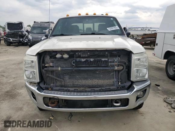 2012 Ford F-350 XL with VIN 1FT8W3DT5CEB27728, listed as a Copart auction lot 52887855 with 332,900 mi miles and Clean Title. Bid and sale history available at DreamBid. Image 5.