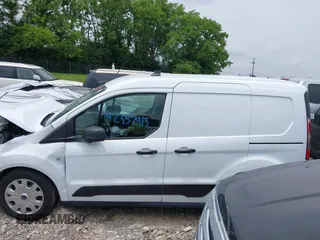 2023 Ford Transit Connect z VIN NM0LS6T23P1566968, wystawiony jako IAAI lot #42357915 z przebiegiem 12 632 mil mil oraz . Historia ofert i sprzedaży dostępna na DreamBid. Obrazek 14.