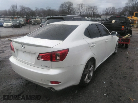 2013 Lexus IS with VIN JTHBE5C28D5031492, listed as a IAAI auction lot 41762318 with 162,321 mi miles. Bid and sale history available at carsss.com. Image 4.