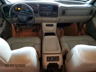 2001 Chevrolet Suburban LT with VIN 3GNEC16T61G230537, listed as a Copart auction lot 86590184 with 159,871 mi miles and Salvage Title. Bid and sale history available at carsss.com. Image 8.
