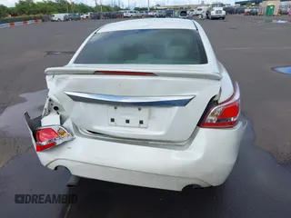 2013 Nissan Altima SL z VIN 1N4BL3AP6DC277579, wystawiony jako IAAI lot #42150029 z przebiegiem 257 273 mil mil oraz . Historia ofert i sprzedaży dostępna na DreamBid. Obrazek 6.