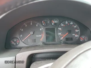 2000 Audi A6 z VIN WAUED64B2YN101609, wystawiony jako Copart lot #61229405 z przebiegiem Nie podano mil oraz Czysty tytuł • Clean title. Historia ofert i sprzedaży dostępna na DreamBid. Obrazek 9.