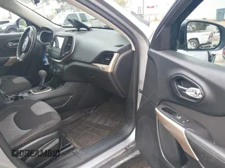 2018 Jeep Cherokee Latitude Tech Connect с VIN 1C4PJLCB2JD540423, выставлен на аукционе IAAI как лот 42159808 с пробегом 186 962 миль миль и . История ставок и продаж доступна на DreamBid. Изображение 5.