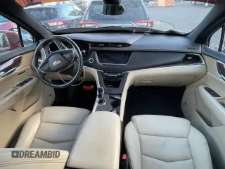 2019 Cadillac XT5 Premium Luxury AWD with VIN 1GYKNFRS2KZ251595, listed as a Copart auction lot 85396024 with 23,925 mi miles and Salvage title. Bid and sale history available at DreamBid. Image 9.