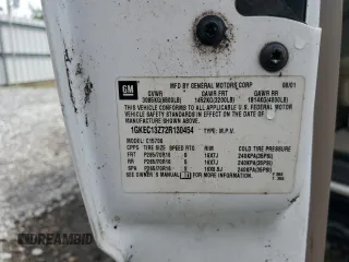2002 GMC Yukon SLT z VIN 1GKEC13Z72R130454, wystawiony jako Copart lot #53845705 z przebiegiem 237 483 mil mil oraz Szkoda całkowita • Salvage title. Historia ofert i sprzedaży dostępna na DreamBid. Obrazek 13.