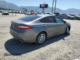 2013 Ford Fusion SE with VIN 3FA6P0H75DR184726, listed as a Copart auction lot 64034765 with 120,705 mi miles and Salvage title. Bid and sale history available at DreamBid. Image 3.
