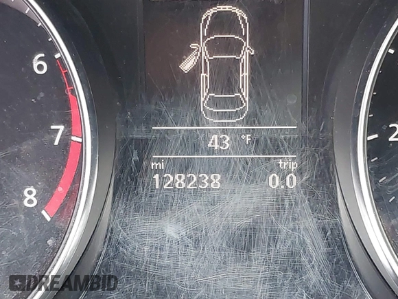 2016 Volkswagen Passat S с VIN 1VWAT7A38GC011797, выставлен на аукционе IAAI как лот 41227670 с пробегом 128 238 миль миль и . История ставок и продаж доступна на DreamBid. Изображение 15.