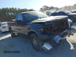 2014 Ford F-150 XL with VIN 1FTMF1CM3EKD71850, listed as a IAAI auction lot 41717723 with 276,867 mi miles. Bid and sale history available at carsss.com. Image 1.