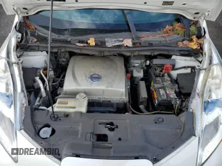 2015 Nissan LEAF SV with VIN 1N4AZ0CP9FC301558, listed as a Copart auction lot 45380735 with 67,474 mi miles and Salvage title. Bid and sale history available at DreamBid. Image 11.