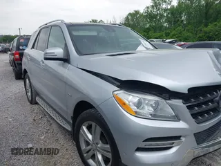 2012 Mercedes-Benz M with VIN 4JGDA5HB3CA018357, listed as a IAAI auction lot 42061006 with 130,116 mi miles. Bid and sale history available at carsss.com. Image 1.